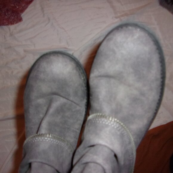 womens size 81/2 gray ankle shoes boots eight half 8.5 winter fall heels - Picture 5 of 6